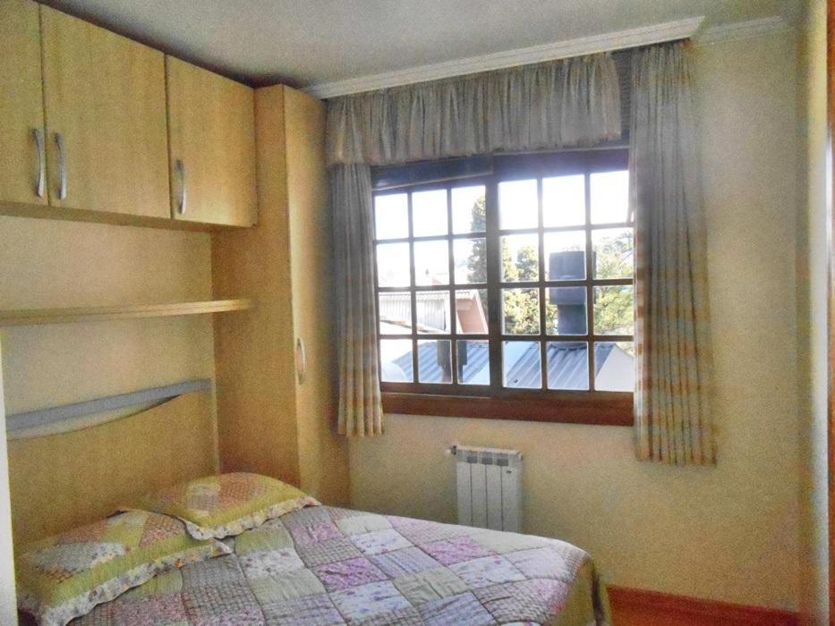 Apartamento Solar Do Centro - Luxo Грамаду Экстерьер фото